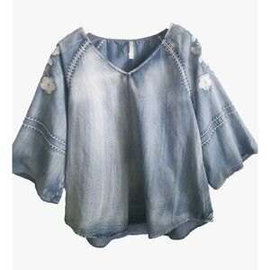 Mur Mur Chambray Blouse Women's Small Blue Floral Embroidered Boho Festival